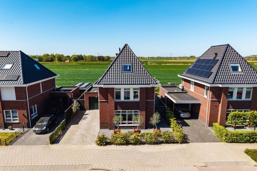 Cor Dirksestraat 26